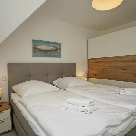 Rex Rugia Fewo17-5 Strandnah,balkon,sauna,pool *