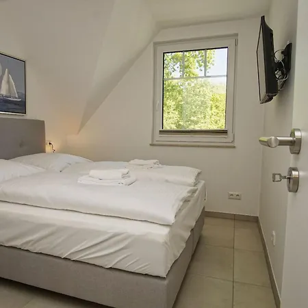 Apartment Rex Rugia Fewo17-5 Strandnah,balkon,sauna,pool *