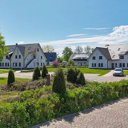 Rex Rugia Fewo17-5 Strandnah,balkon,sauna,pool * Lobbe